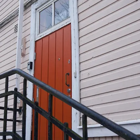 Apartment Wooden House With Shared Garden Helsinki